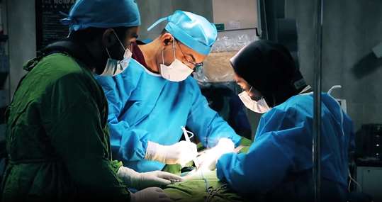 جراحی موفقیت آمیز جوان 17 ساله مبتلا به آنوریسم آئورت در بیمارستان شهید مدرس